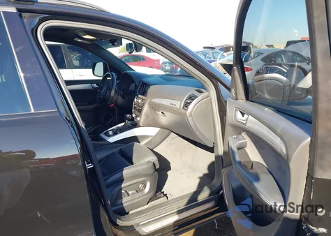 2016 Audi Sq5 3.0T Premium Plus z USA, uszkodzony, nr VIN WA1CCAFP4GA020166